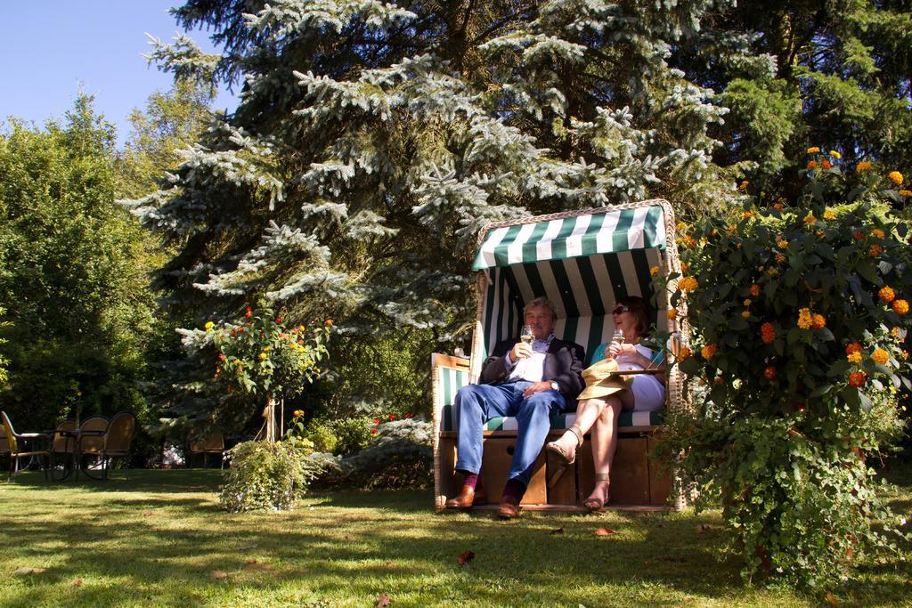 Hotel Jaegerhof 스타츠바드브루케나우 외부 사진