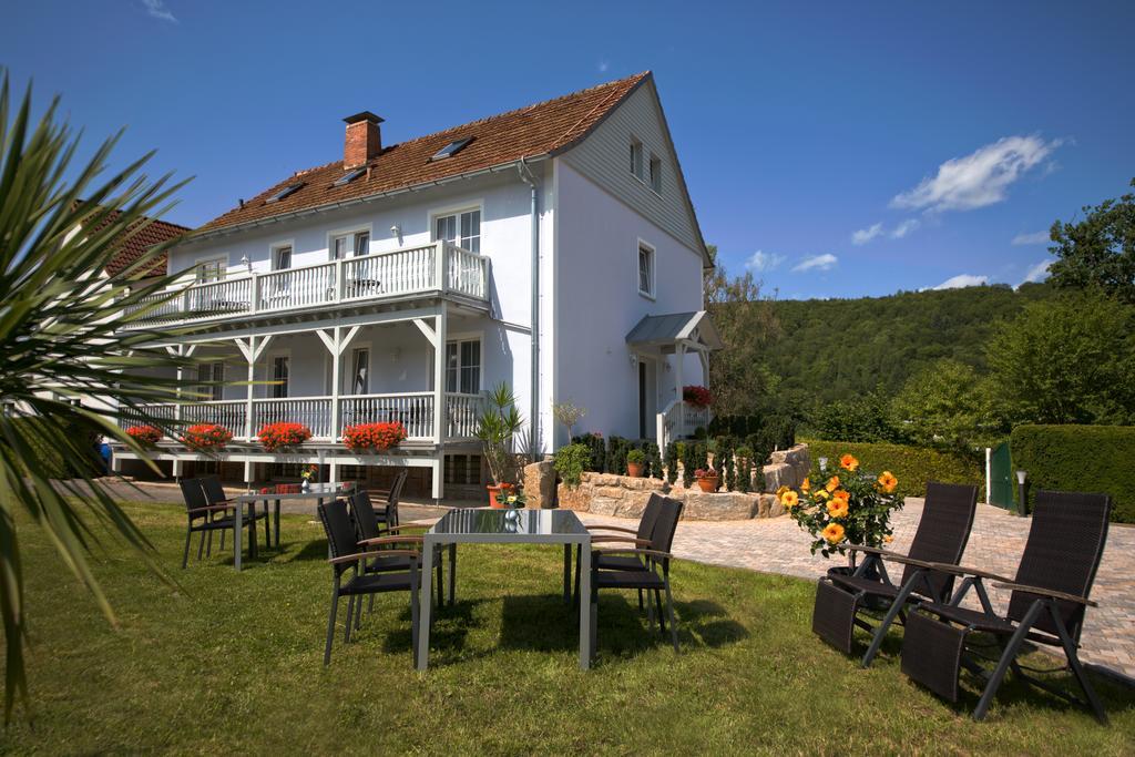 Hotel Jaegerhof 스타츠바드브루케나우 외부 사진